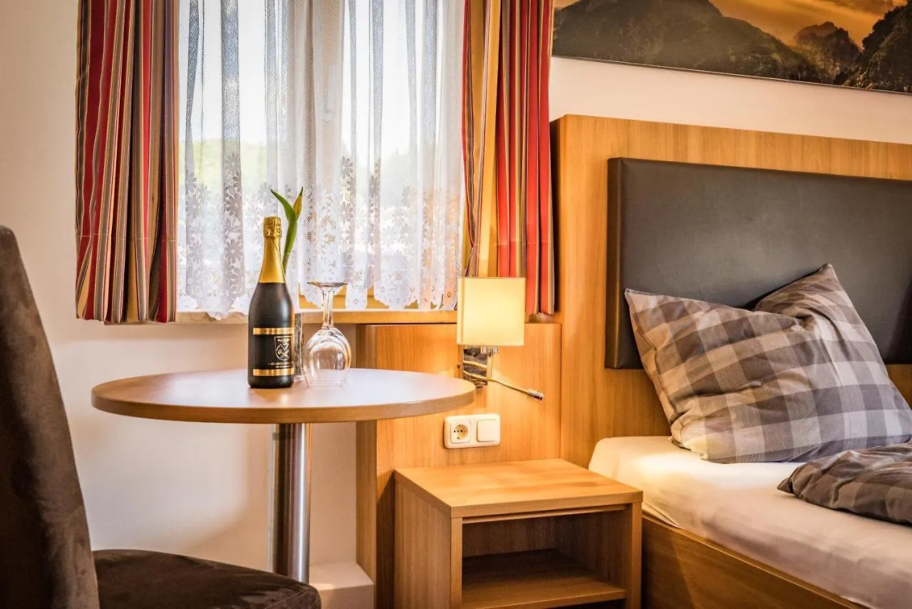 Pension Gimpl, Chiemgaukarte Neu Siegsdorf Πανσιόν