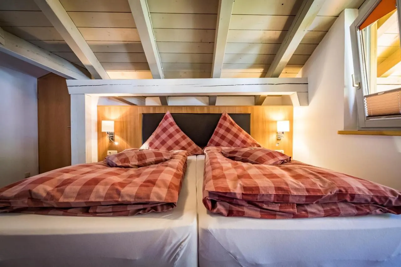 Pension Gimpl, Chiemgaukarte Neu Siegsdorf 4*,